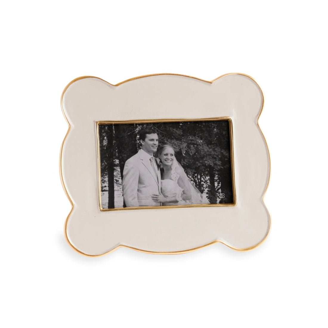 encanto-amelia-frame-4x-6-cream