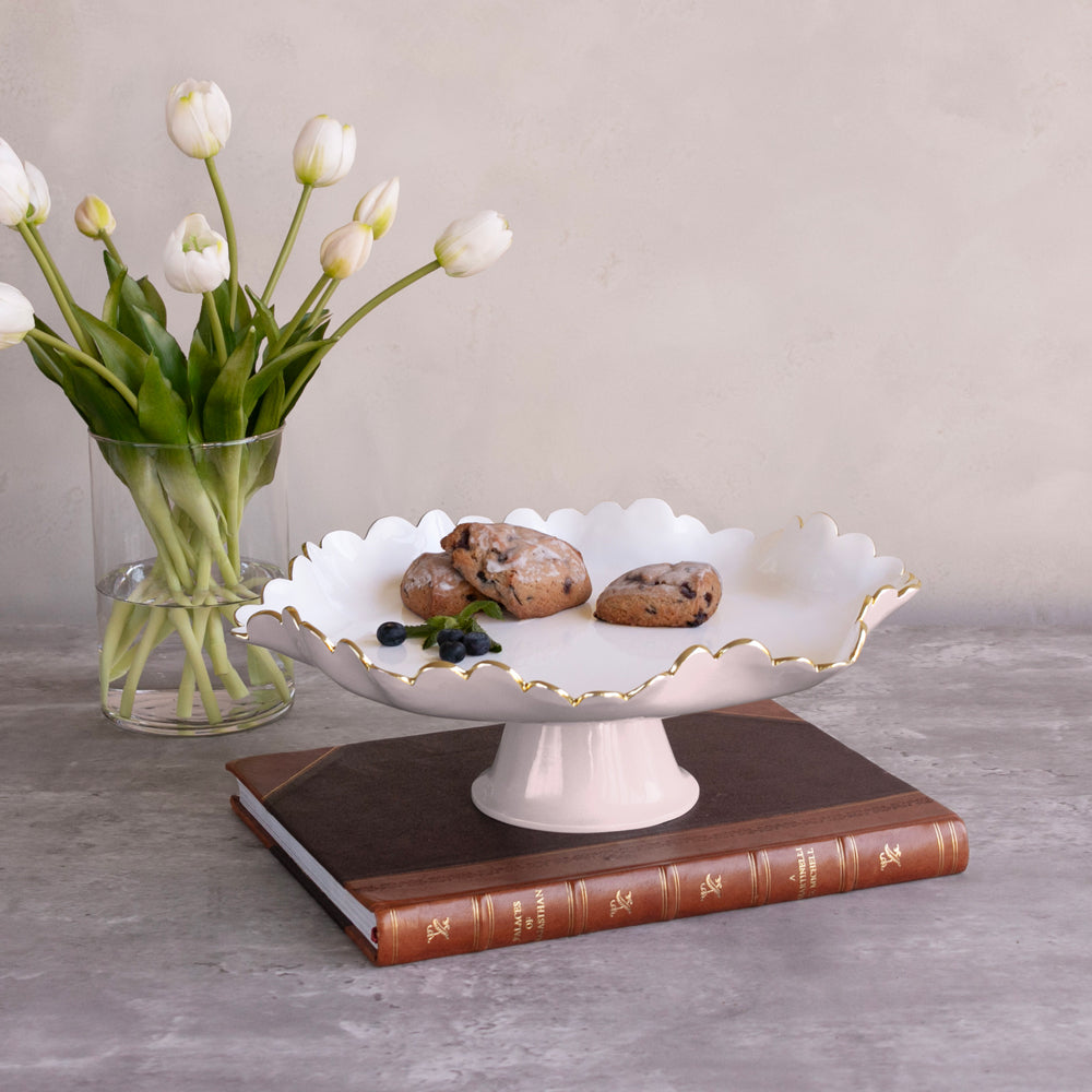 ENCANTO Colette Pedestal Cake Plate (Camellia and White)