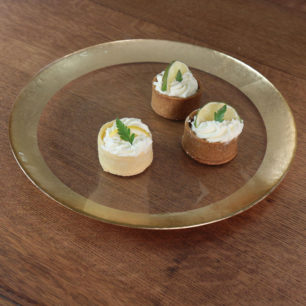 beatriz-ball-glass-new-orleans-large-round-platter-charger-with-foil-leafing-rim-clear-gold