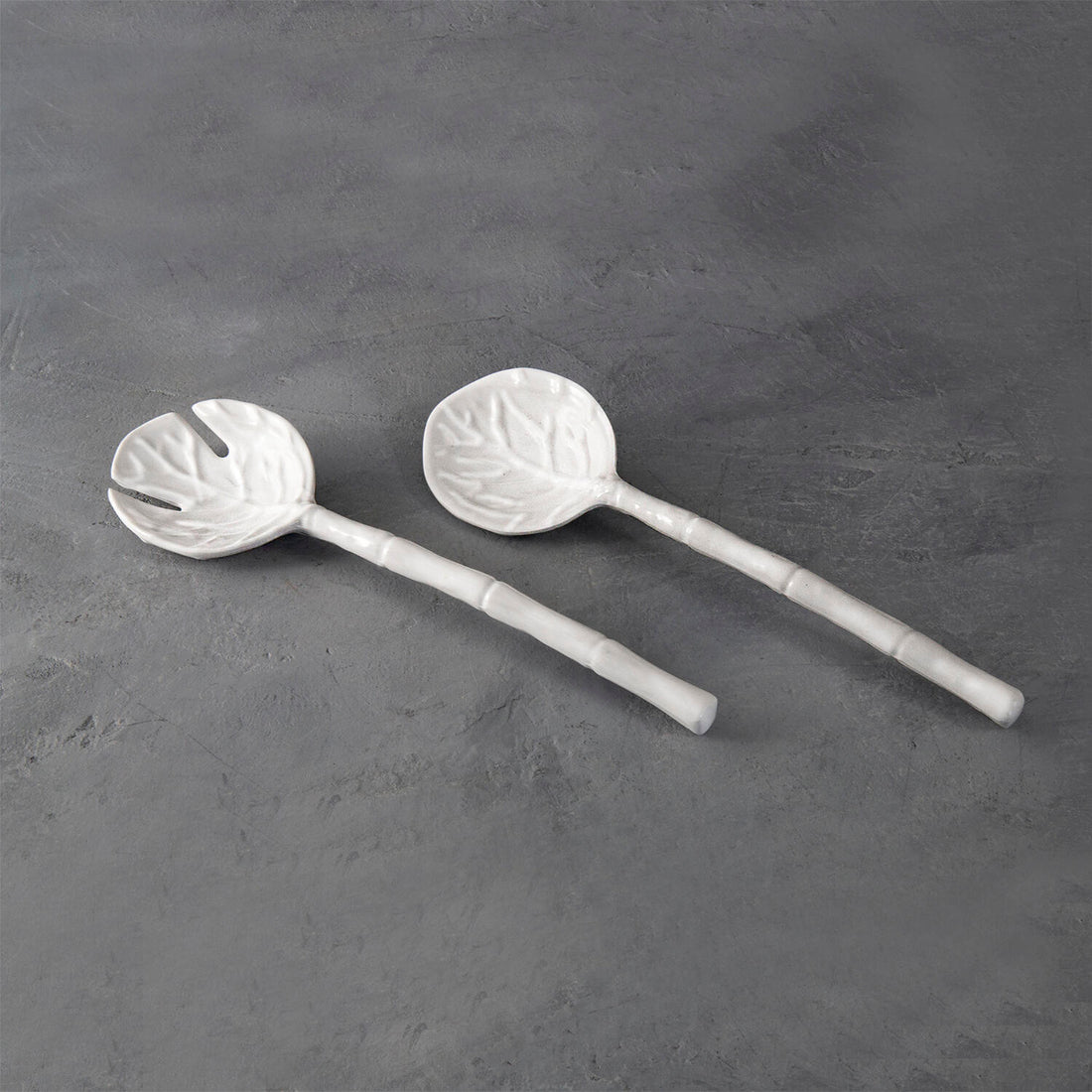 beatriz-ball-vida-lettuce-large-salad-servers-white