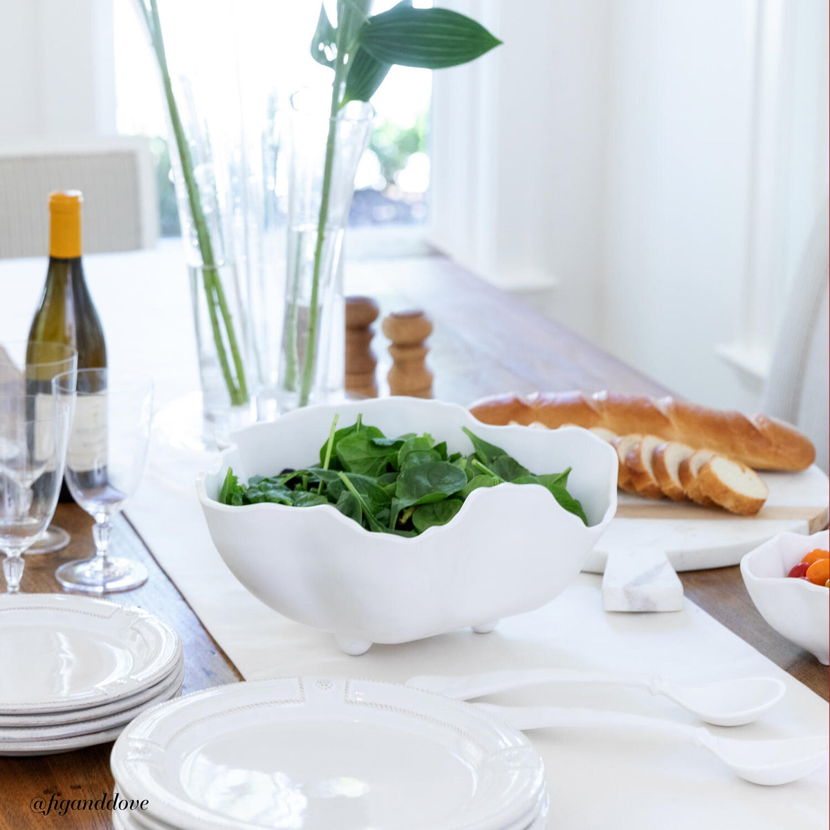 beatriz-ball-vida-nube-large-salad-servers-white
