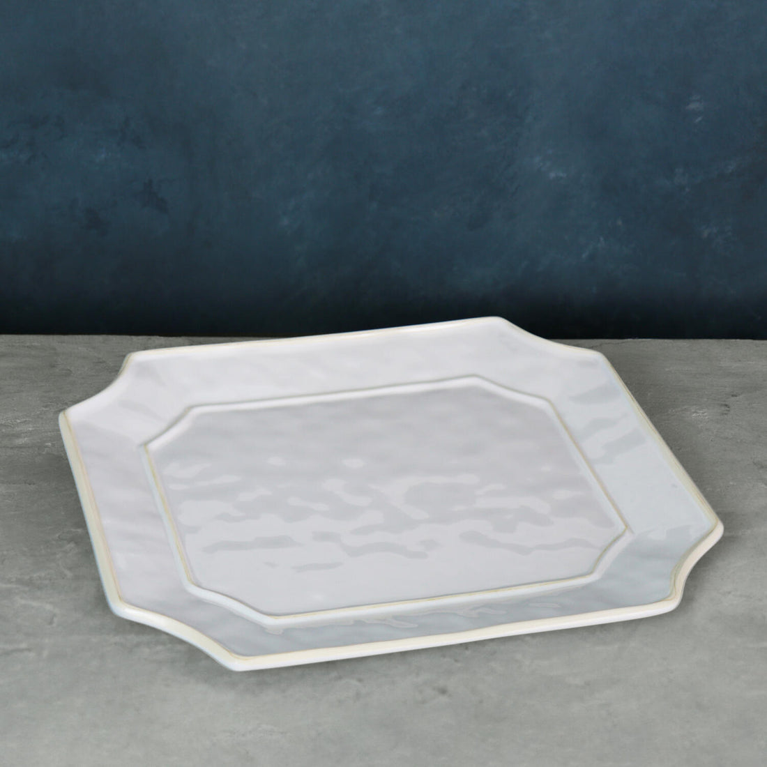 beatriz-ball-vida-charleston-rect-platter-white-seconds-non-refundable