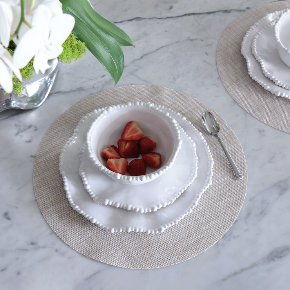 beatriz-ball-vida-round-woven-placemat-set-of-4-natural