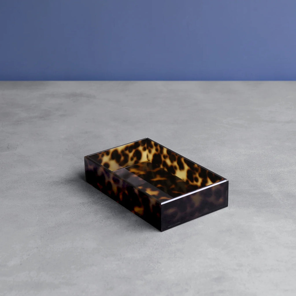 beatriz-ball-vida-acrylic-tortoise-guest-towel-holder