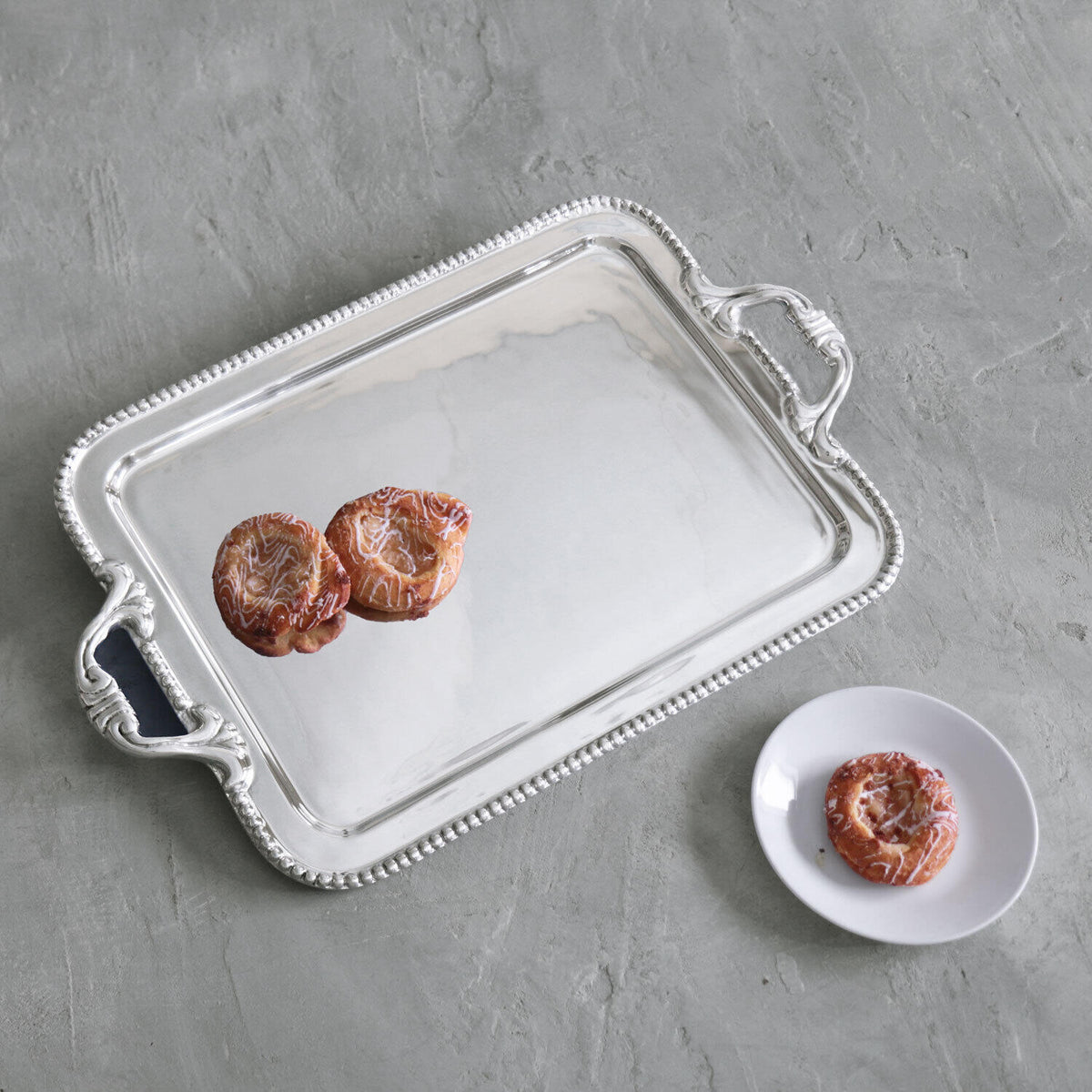 beatriz-ball-pearl-david-extra-large-tray