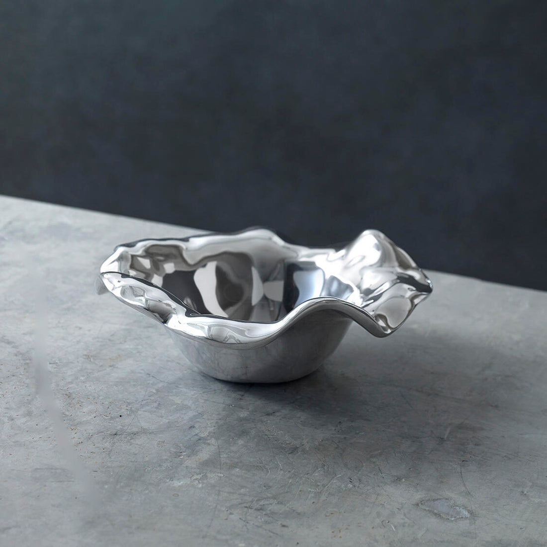 beatriz-ball-vento-lola-small-round-bowl