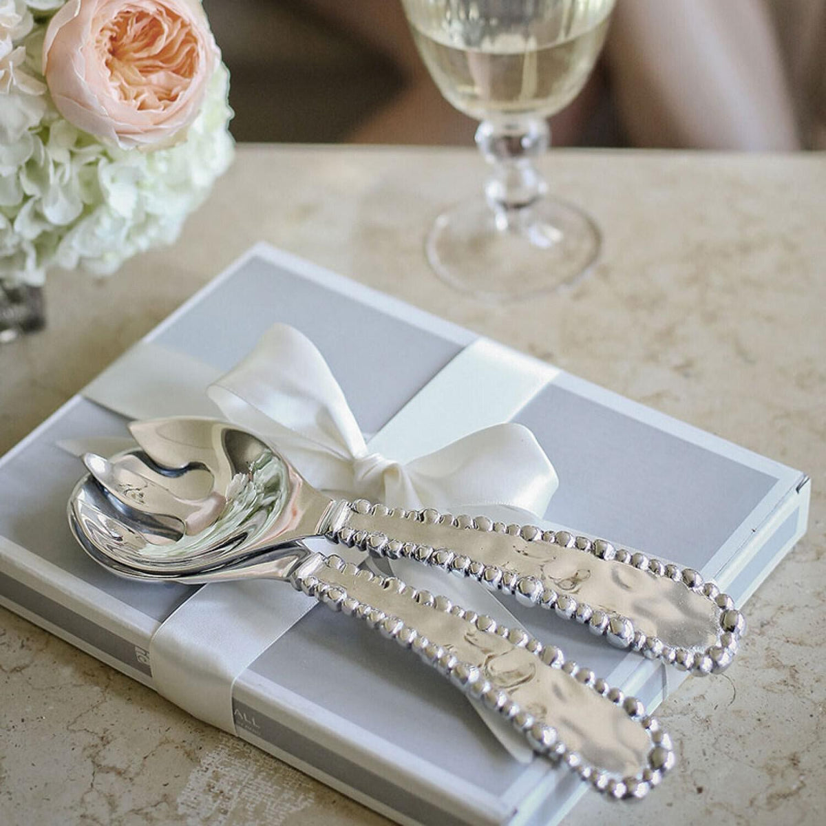 beatriz-ball-organic-pearl-large-salad-servers
