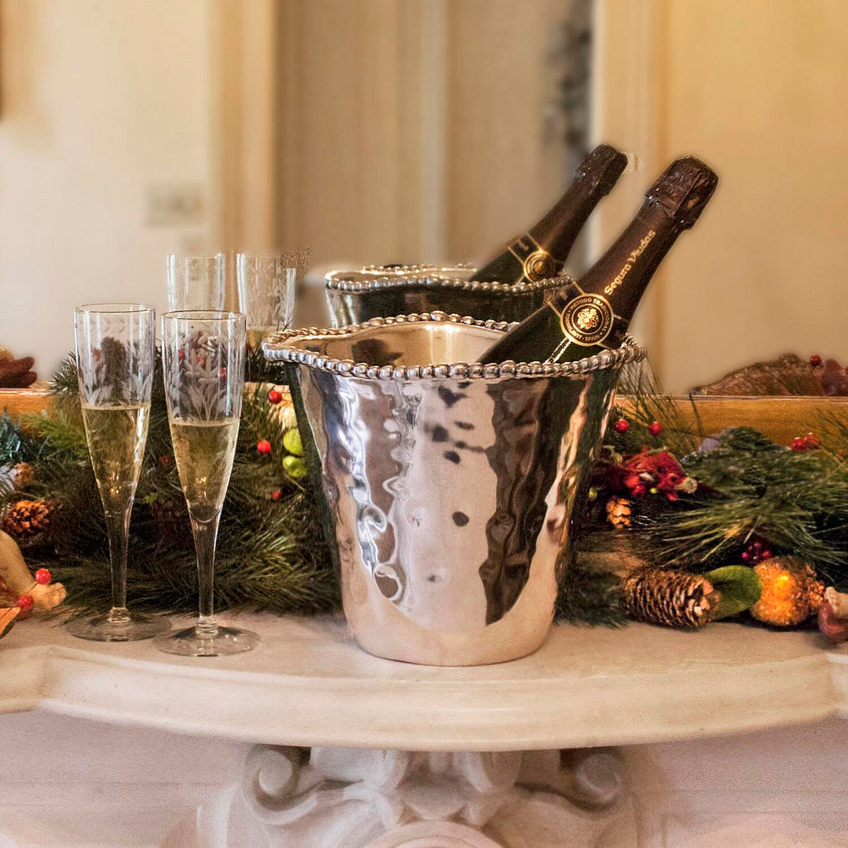 beatriz-ball-organic-pearl-orlando-ice-bucket-vase