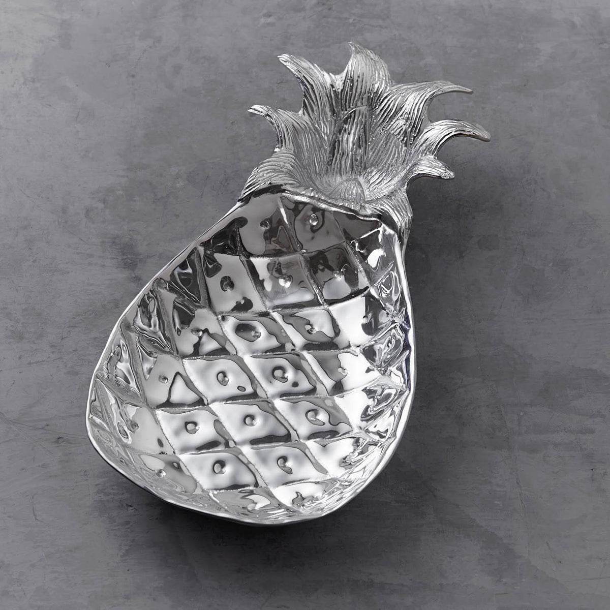 beatriz-ball-garden-pineapple-chip-dip