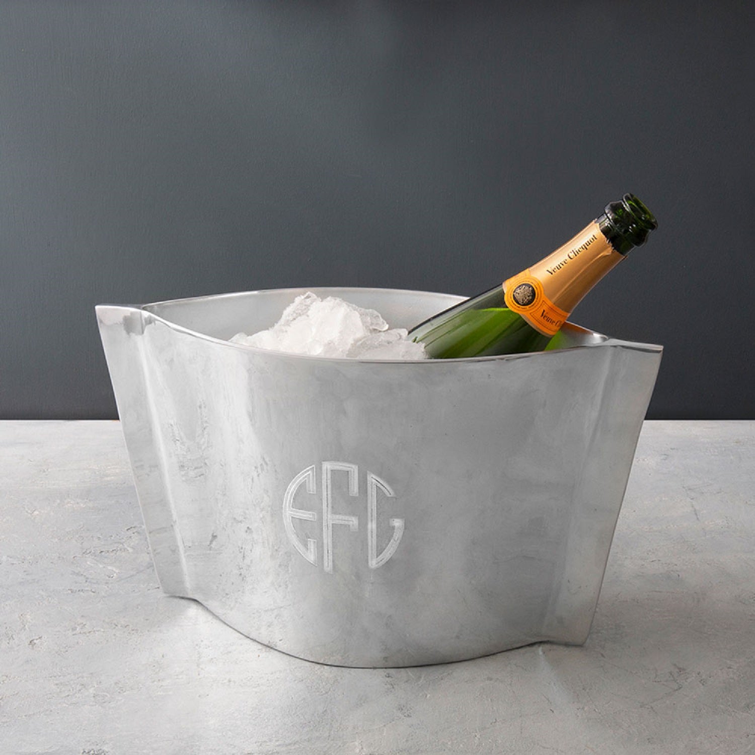 Modern VEUVE CLICQUOT Champagne Bucket. Champagne Barware From -   Denmark