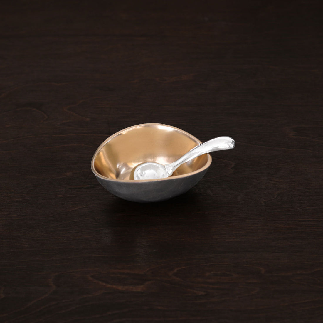 GIFTABLES Sierra Modern Soho Salt Cellar with Spoon (Gold)
