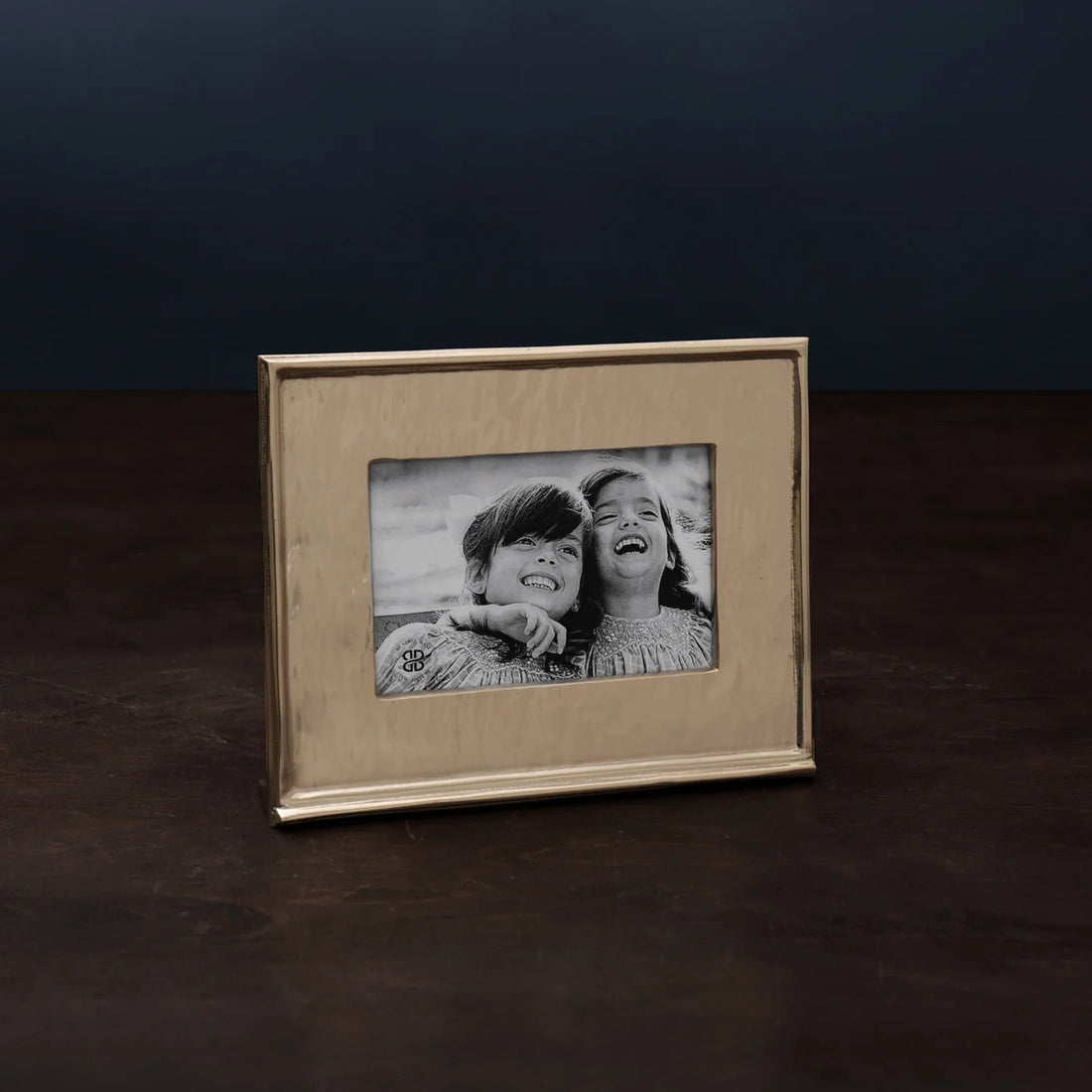 beatriz-ball-frame-emerson-5-x-7-horizontal-gold