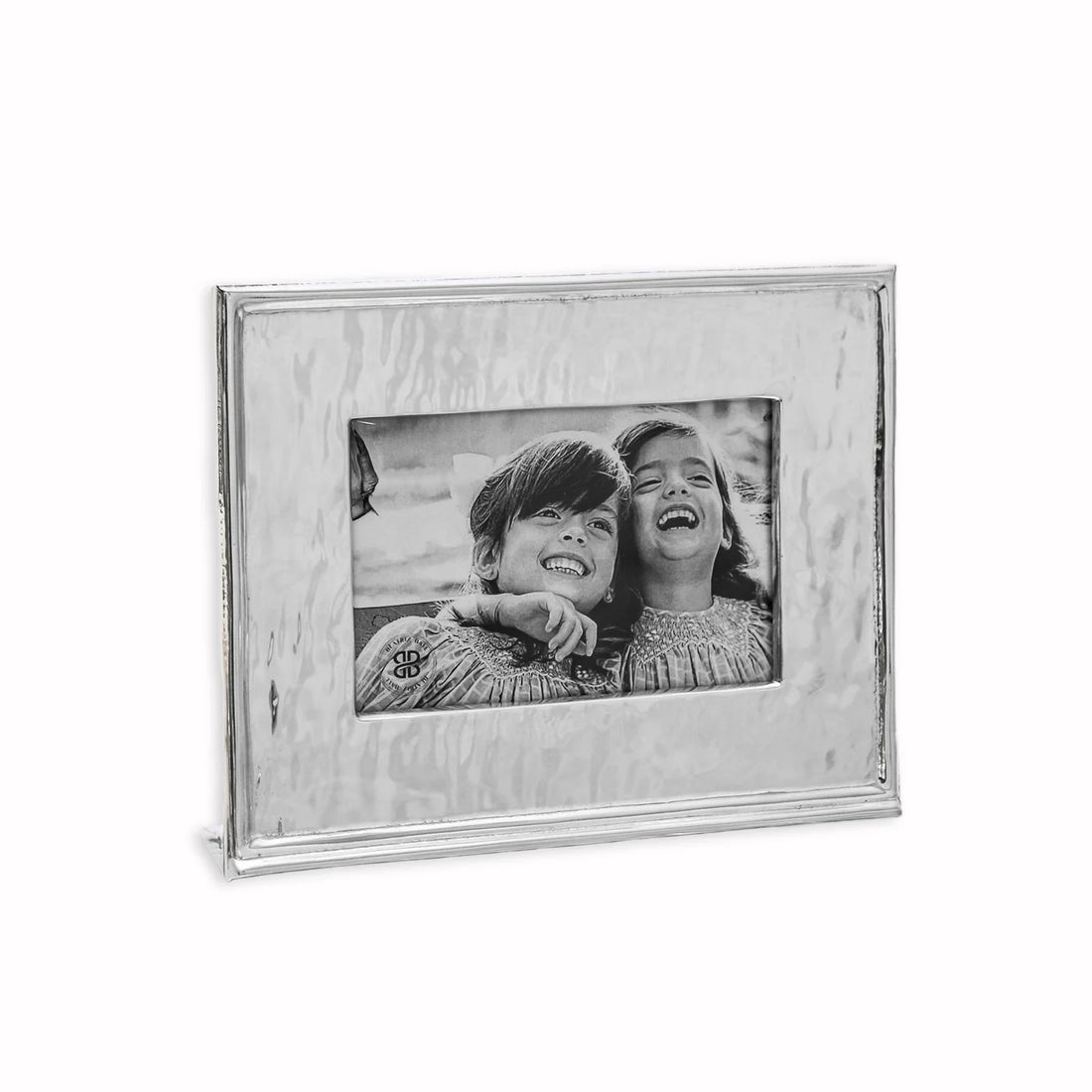 beatriz-ball-frame-emerson-4-x-6-horizontal