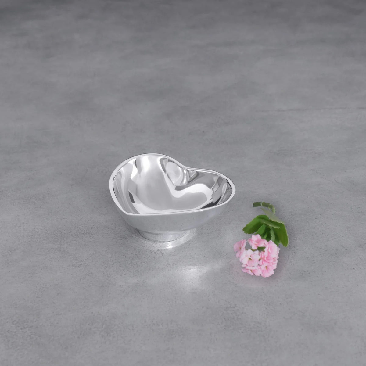 beatriz-ball-giftables-deep-heart-mini-bowl