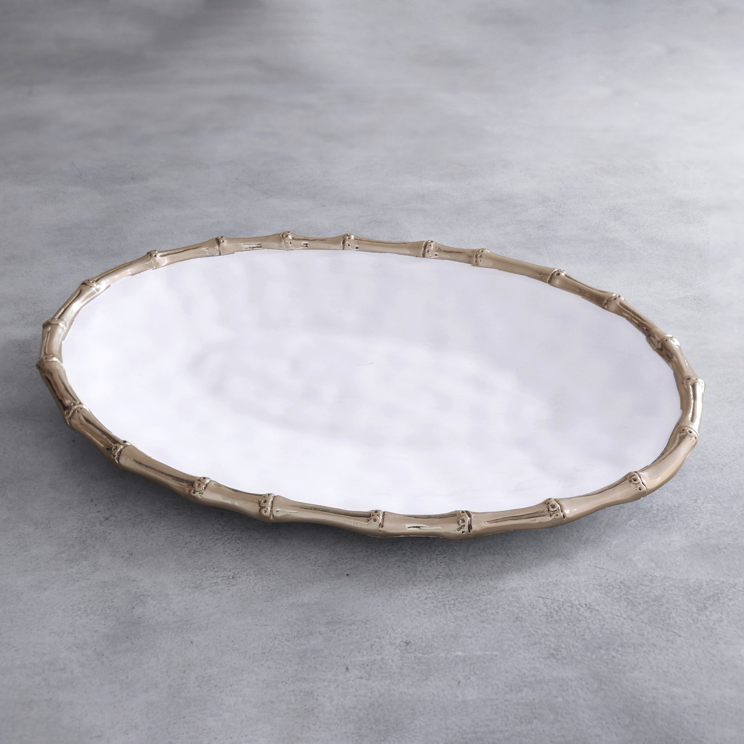 THANNI Bamboo Large Oval Platter (White and Gold)